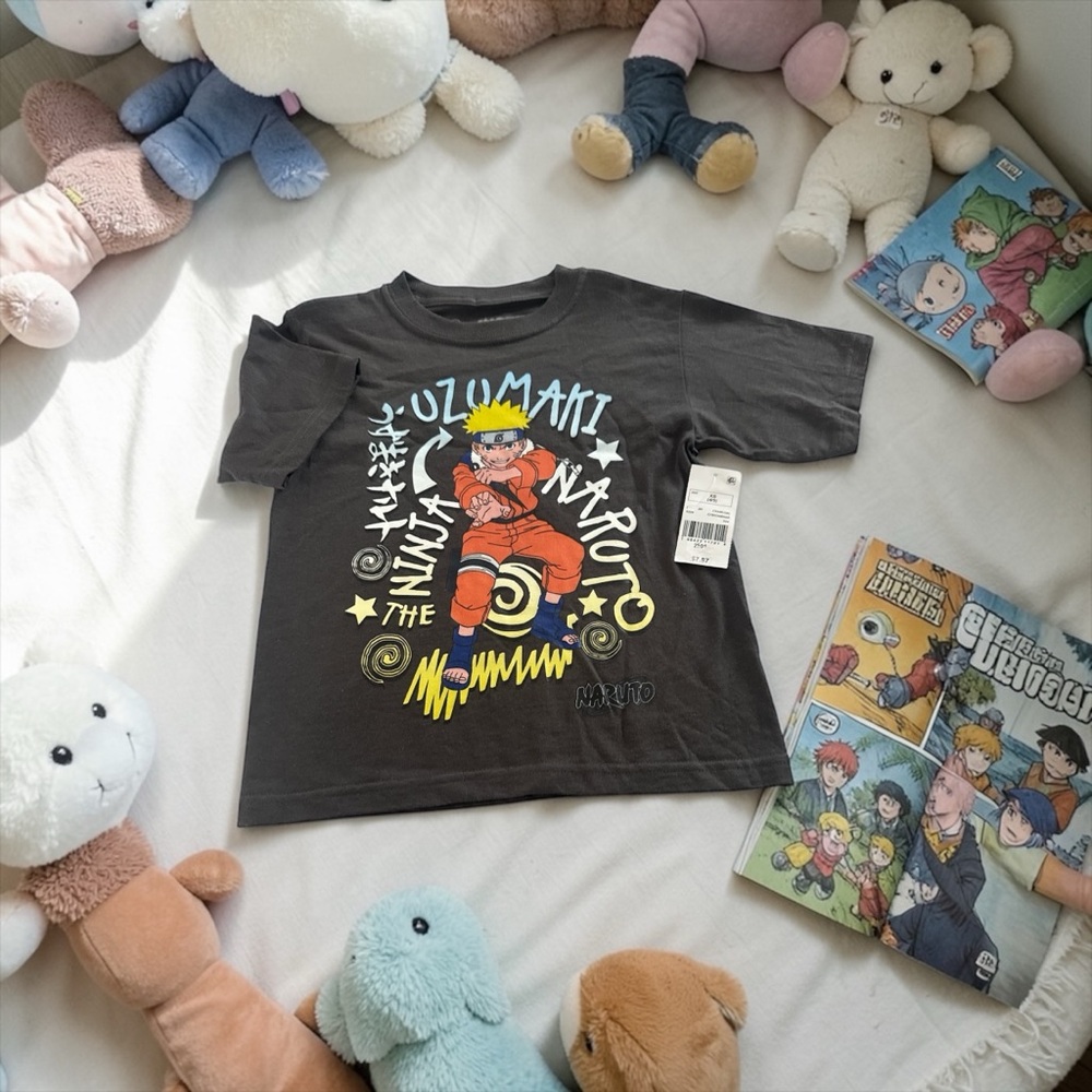 Naruto Graphic Tee Black with Yellow & Orange Print NWT